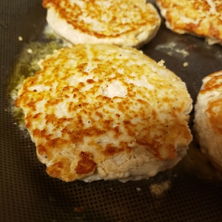 糖質制限♪鶏と豆腐のハンバーグ